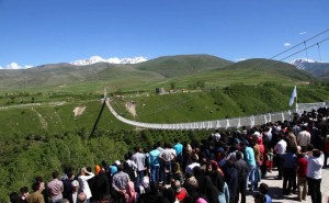 افتتاح بزرگترین پل معلق خاورمیانه در ایران